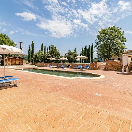 Hotel Tulipano Shared Pool 3*